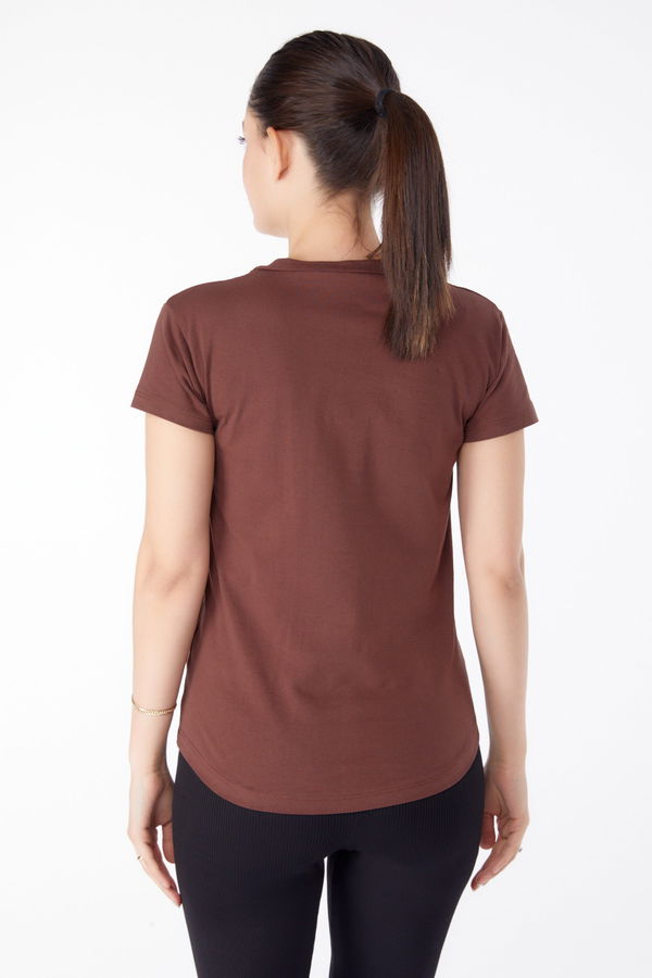 V Yaka T-shirt Kahverengi - 25326 KAHVERENGİ