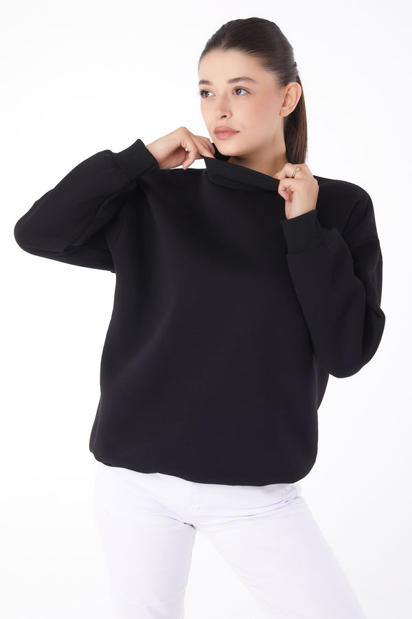 Düz Yarım Balıkçı Yaka Kadın Siyah Sweatshirt - 26047