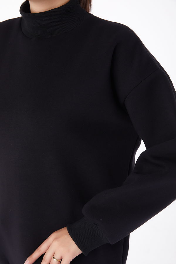 Düz Yarım Balıkçı Yaka Kadın Siyah Sweatshirt - 26047